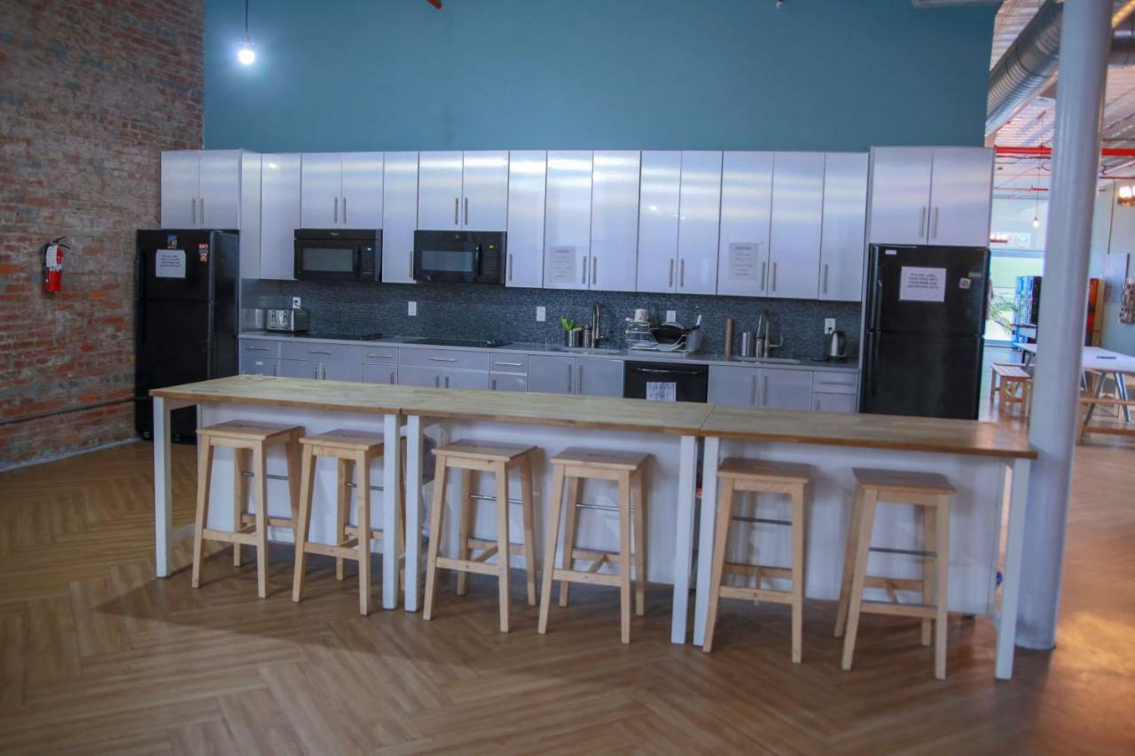 International Students Residences (adults Only) Albergue *
